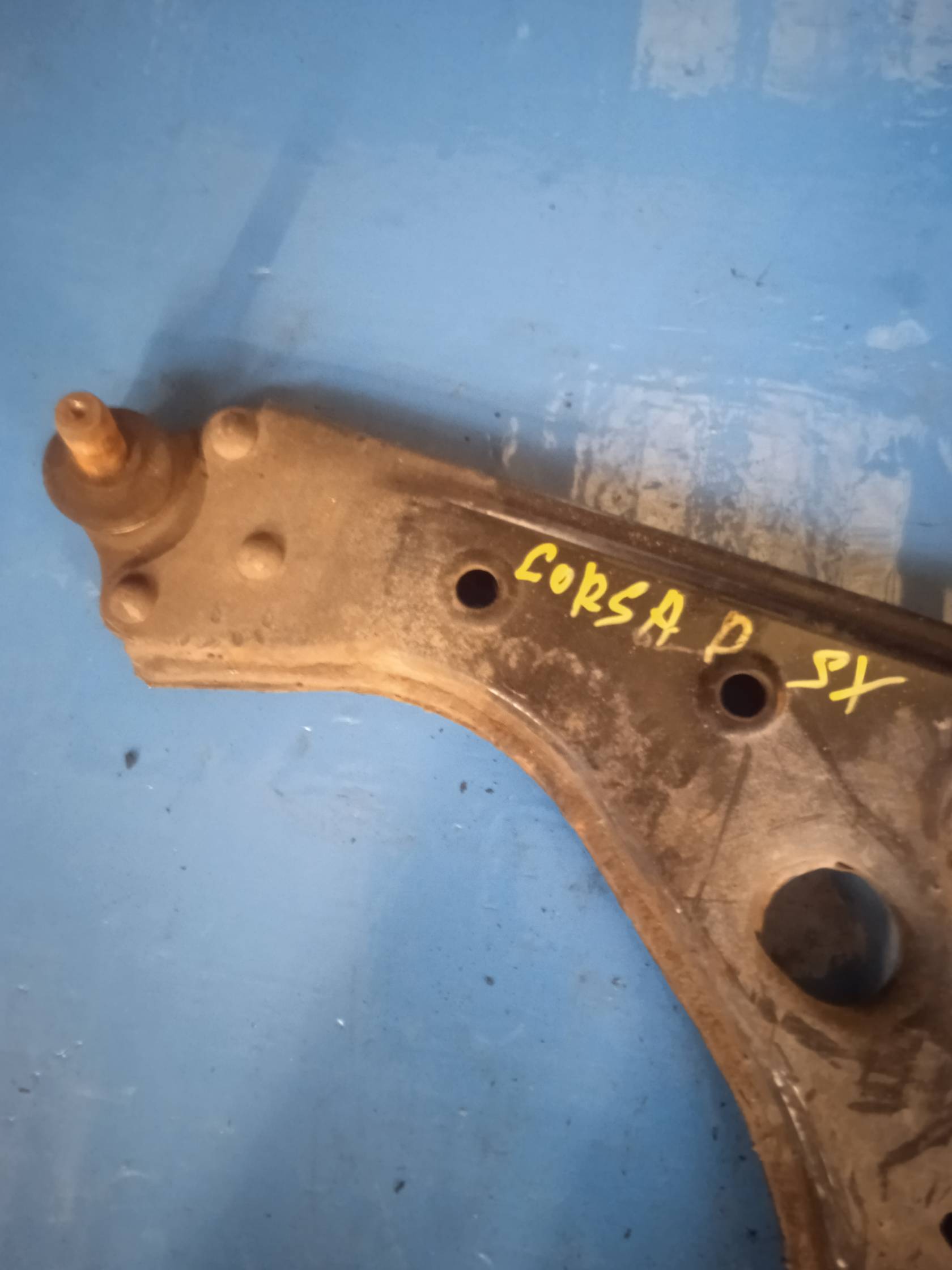 Braccio oscillante sosp. ant. sx.